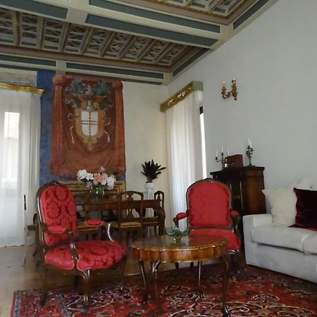 Palazzo Lauri Spoleto Exterior foto