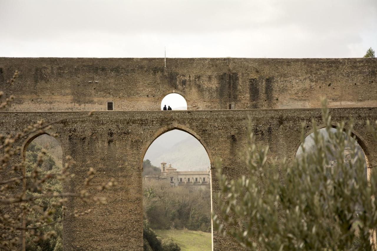 Palazzo Lauri Spoleto Exterior foto