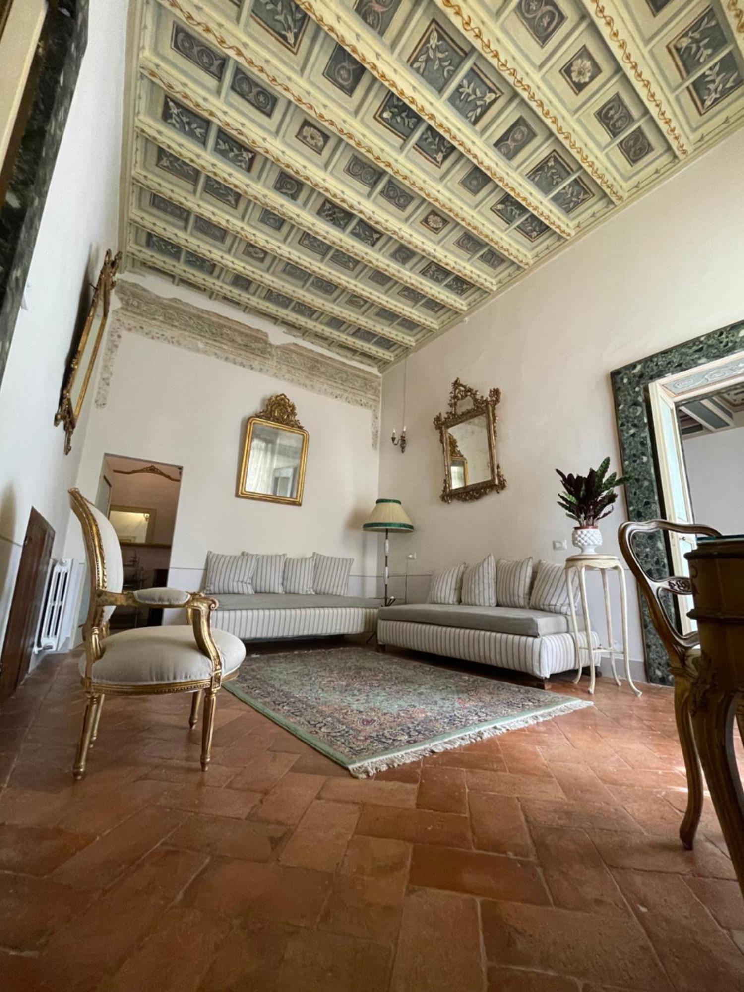 Palazzo Lauri Spoleto Exterior foto